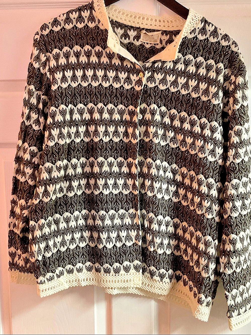 Montgomery Ward Geometric Knit Cardigan in Black & Cream